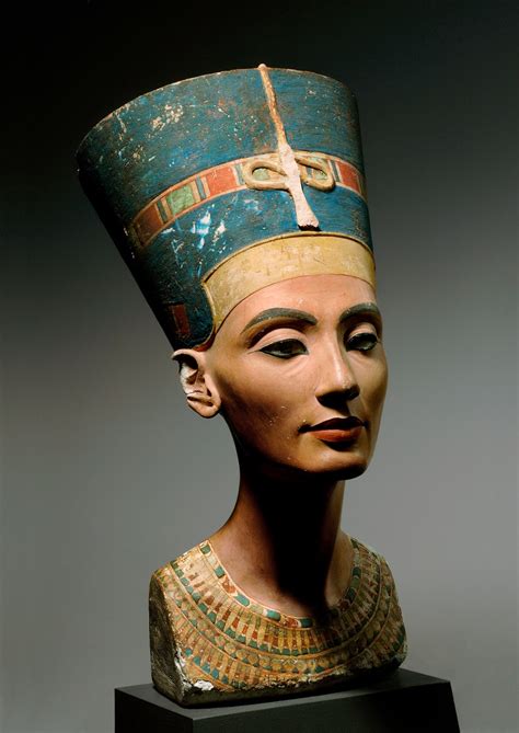   من هو زوج الملكة نفرتيتي  التي تعتبر من أشهر وأقوى ملكات مصر القديمة في القرن الرابع عشر قبل الميلاد، لأنها كانت تحتل مكانة