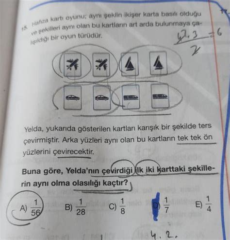 Çoxlu kartların olduğu oyun və orada