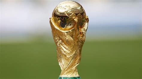 أصغر خمس لاعبين مشاركة في كأس العالم عبر التاريخ