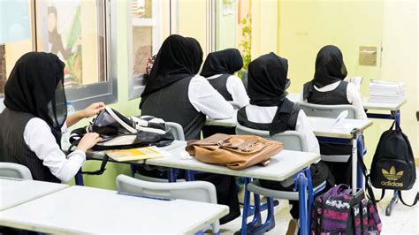 الفصول الدراسية في دولة الإمارات