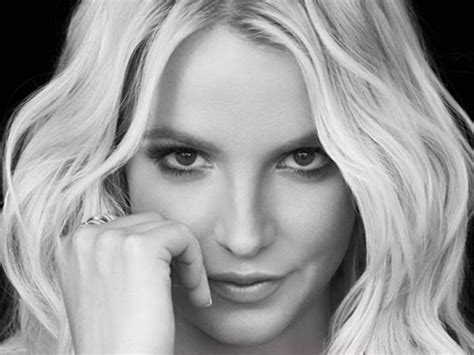 تحميل جميع البومات britney spears