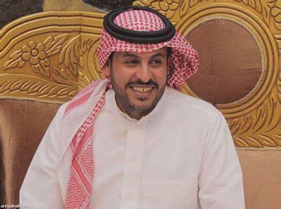 راكان المغيري وش يرجع، صحفي شهير من الجنسية السعودية، حيث يعتبر راكان المغيري من أبرز الإعلاميين في الخليج العربي، وخاصة في