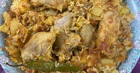 طريقة عمل كابلي دجاج؛ الجدير بالذكر أنه تعددت طرق طهي الدجاج بالأرز؛ فمنها المقلوبة والأوزي؛ والقدرة؛ وغيرها من الأطباق المشهورة؛ ووصفة