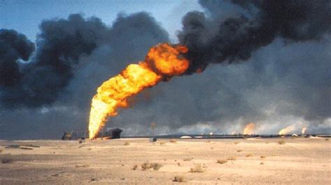 كم عدد ابار النفط المحترقه في الكويت