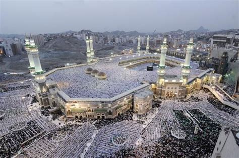 ما هو وقت صلاة العيد في مكة المكرمة