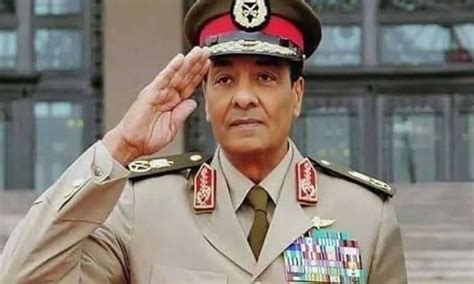 من هو وزير الهجرة المصري الأسبق