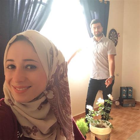 من هي زوجة ابو جوليا ويكيبيديا، حيث أن خبر انفصال كل من الشيف الفلسطيني أبو جوليا، وزوجته انتشر بشكل كبير وواسع في في جميع