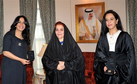 من هي زوجة ملك البحرين ويكيبيديا، زوجة ملك البحرين هي سبيكة بنت إبراهيم آل خليفة، وقد ولدت في المحرق، في العام 1948 م، كما أنها زوجة