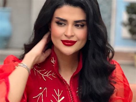 من هي سلمى رشيد ويكيبيديا و السيرة الذاتية ل الفنانة سلمى رشيد و من هو زوج الفنانة سلمى رشيد وهي فنانة مغربية