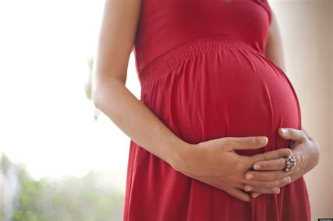 هل حبوب السمسم يضر الحامل، منذ أن تعرف المرأة بأنها حامل حينها ستقوم مباشرة بوضع نظام غذائي مناسب للمرأة الحامل، بالاتفاق مع الطبيب المختص