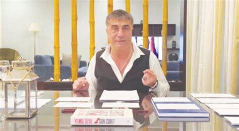 ﻿Bahis yüzünden hesaba bloke: Sedat Pekerin basın sözcüsü Emre Olur: Şantaj kasetleri