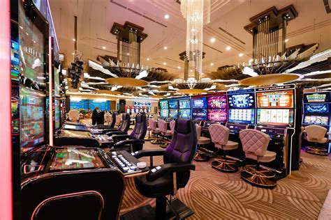 ﻿Casino slot makinaları: Aynalar kumarhane Sırlar kumarhane
