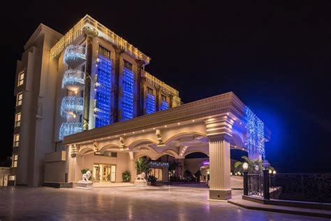 ﻿Les ambassadeurs hotel casino iletişim: Kuzey Kıbrısın ilk 7 yıldızlı hoteli hizmette