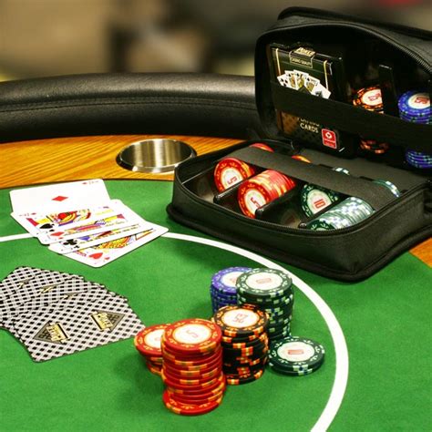﻿Poker fiş seti: Poker Kartları   Poker Fişleri ve Poker Aksesuarları