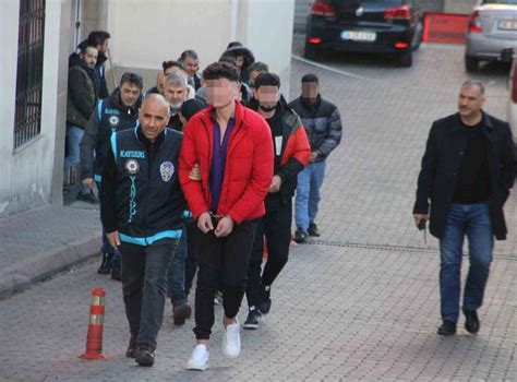 ﻿Spor toto yasadışı bahis: Diyarbakırda yasadışı bahis operasyonunda 8 tutuklama