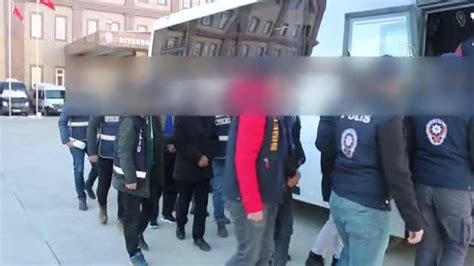 ﻿bahis operasyonunda 8 kişi tutuklandı: diyarbakırdaki yasa dışı bahis operasyonunda 12 kişi