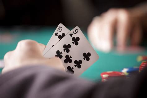 ﻿poker ne demek ingilizce: be as stiff as a poker ne demek be as stiff as a poker