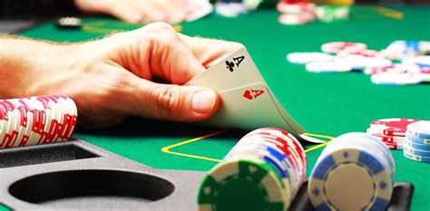 ﻿poker oynamayı öğren: poker öğrenmek   öğrenmek için lazim olan her şey burada