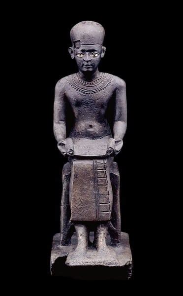  Ranura del manuscrito Imhotep