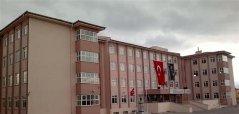 Akhisar anadolu öğretmen lisesi