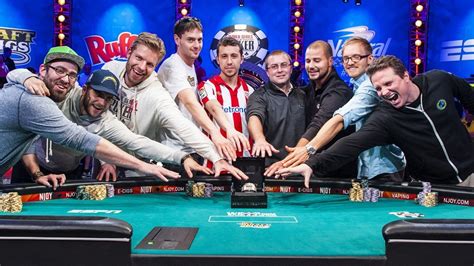 Android də poker ulduzlarını yeniləmir  Vulkan Casino Azərbaycanda qumarbazlar arasında məşhur oyun saytlarından biridir