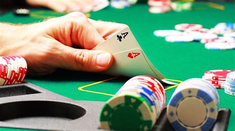 Boyalı poker oyunu s  Online casino larda oyunlar asanlıqla oynanır və sadədirlər