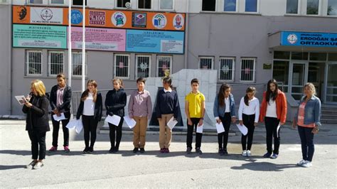 Erdoğan şahinoğlu ilkokulu öğretmenleri