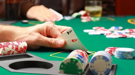 Faydalı poker proqramları