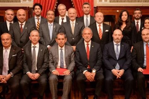 Galatasaray yönetimi görev dağılımı