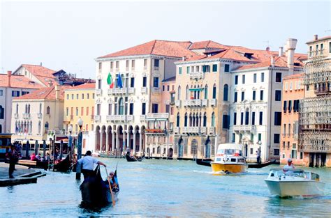 Hotel Venise Vue Canal