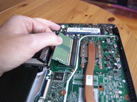 How Many Ram Slots Does The Asus Vivobook 15 Have