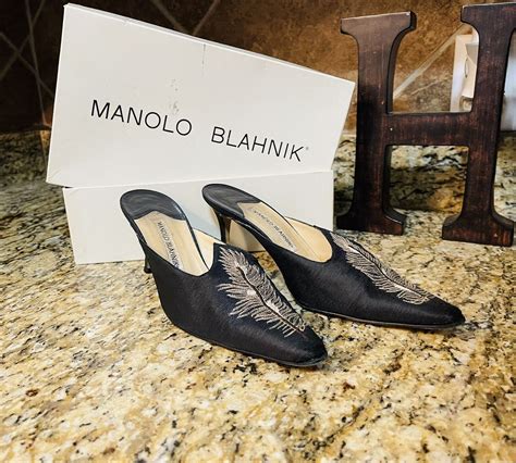 How Much Is Manolo Blanhik