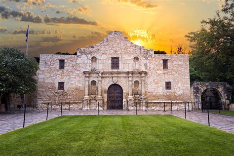 How To Visit The Alamo