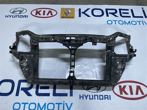 Hyundai accent era ön panel