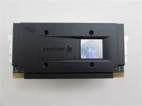 Intel Pentium 3 Slot 1