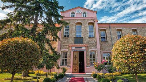 Istanbul sabahattin zaim üniversitesi ücretleri psikoloji