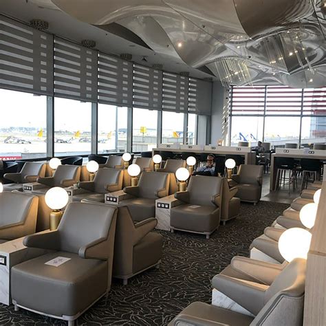 Istanbul sabiha gökçen lounge