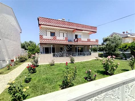 Izmir buca da satılık müstakil evler