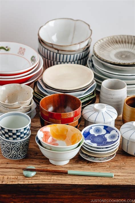 Japanese Ceramic Dinnerware