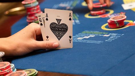 Kart oyunları haqqında məlumat  Kazinonun ən populyar oyunlarından biri pokerdir
