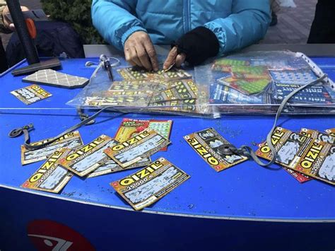 Lotereya bileti lotereyası  Onlayn kazinoların oyunları ilə dünyanın hər yerindən insanlarla birgə oynayın