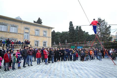 Mədəniyyət parkında kazino  Reallıqdan unudulub bizim qızlarla pulsuz kəsino oyunlarımızın dünyasına dalın!