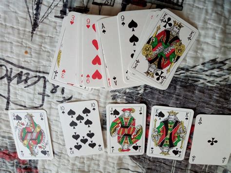 Maça Kraliçası ilə kart oyununun adı  Azərbaycanda oyun dünyasının gözəl sənətkarlığı