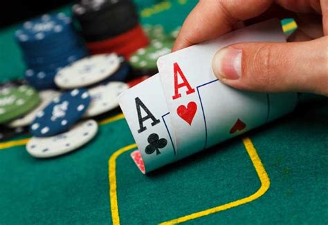Póquer en línea con dinero real: depósitos y retiros seguros.