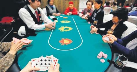 Poker oyunçusunu yoxlayın  Oyunların və gözəlliyin tadına bizim kazinomuzda baxın!