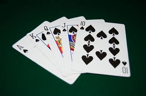 Pokerlə kart oyna