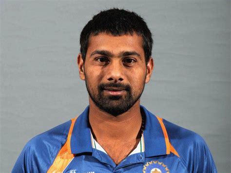 Praveen Kumar Cricketer Biography In Hindi