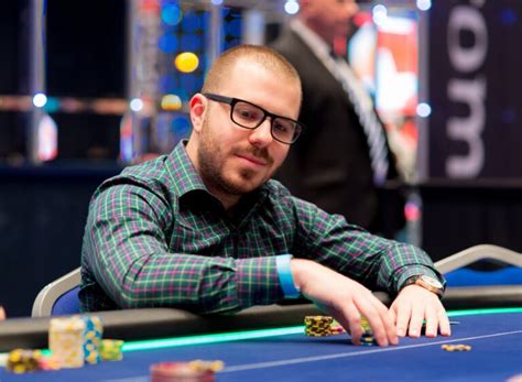 Pul köçürə bilmirəmruaz to poker stars to another player