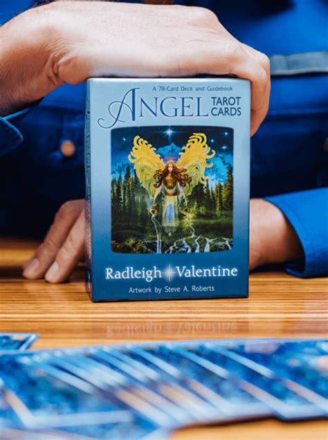 Radleigh Valentine Free Card Reading