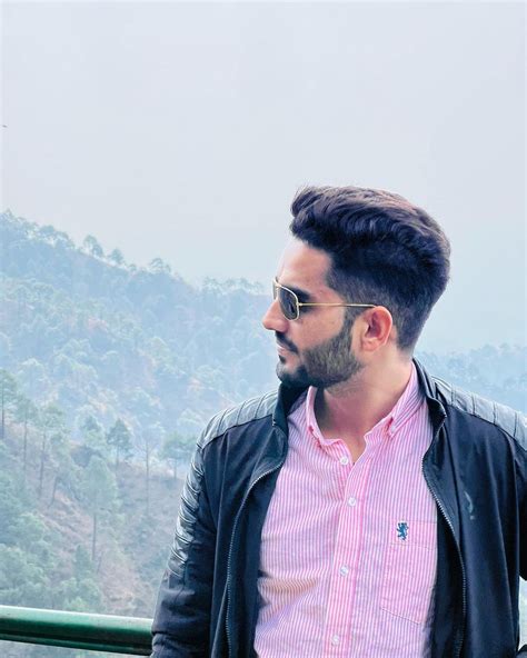 Ravi Sihag Instagram